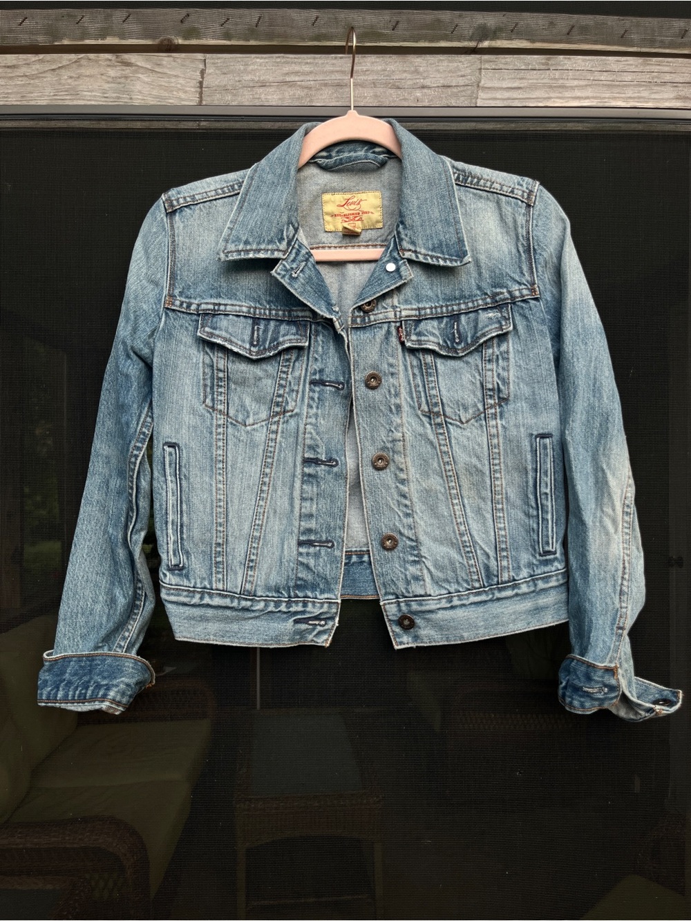 Classic Light Blue Levi’s Denim Jacket - Women’s